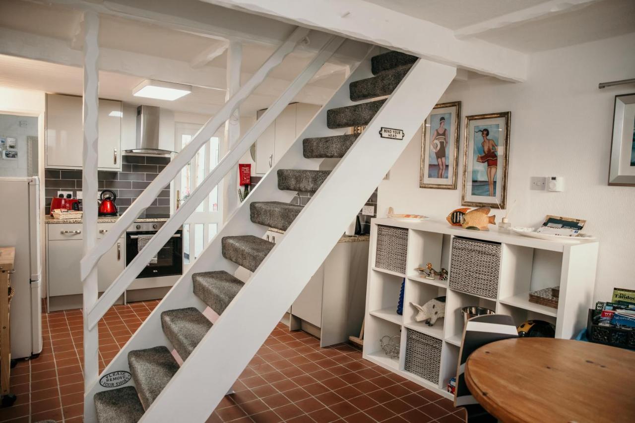 Seatown, Beautiful Townhouse In Central ウェーマス エクステリア 写真